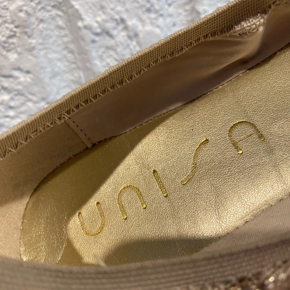 Unisa Flusa Ornament Ballet Flats - Picture 6 of 8